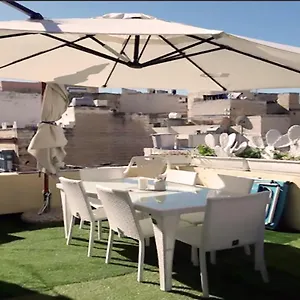 https://corto-maltese-guest-house.hotelssaintjulians.com